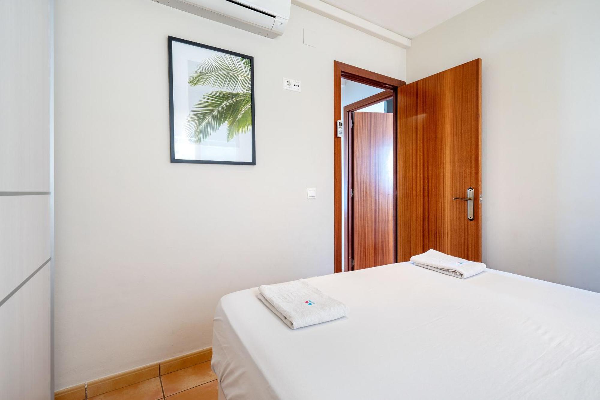 Hauzify I Apartament Colon 2B トラダンバーラ エクステリア 写真